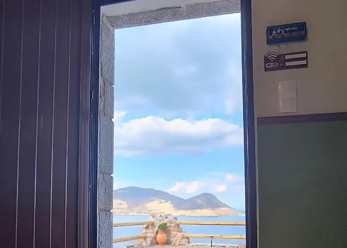 Sofilia View House * Argilia